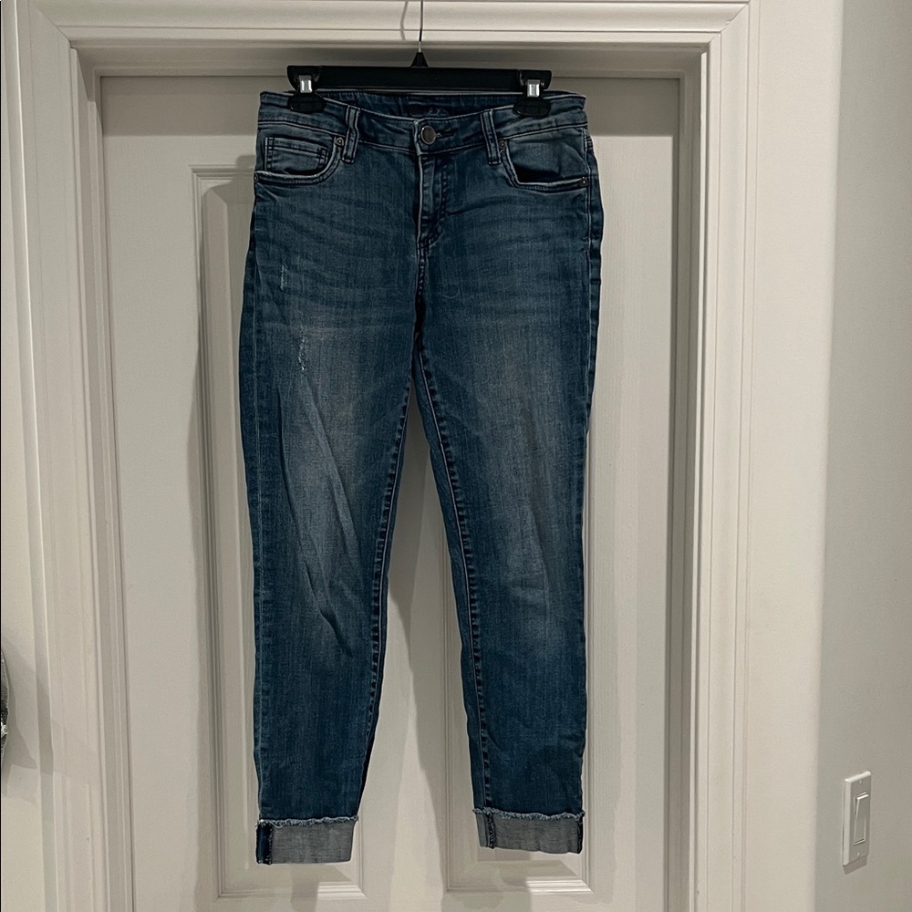 Kut from the Kloth Medium Wash Cropped Jeans Size 4